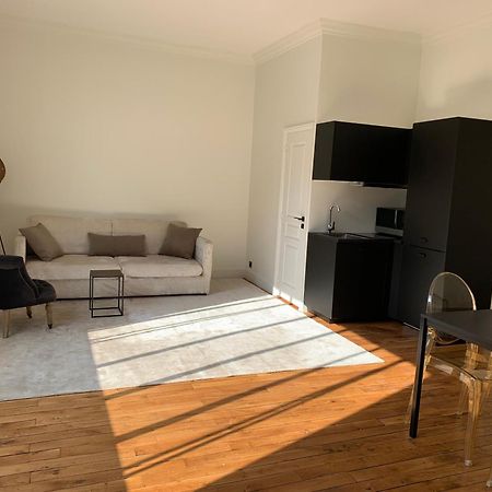 Superbe Appartement Tour Eiffel Paris Exteriör bild